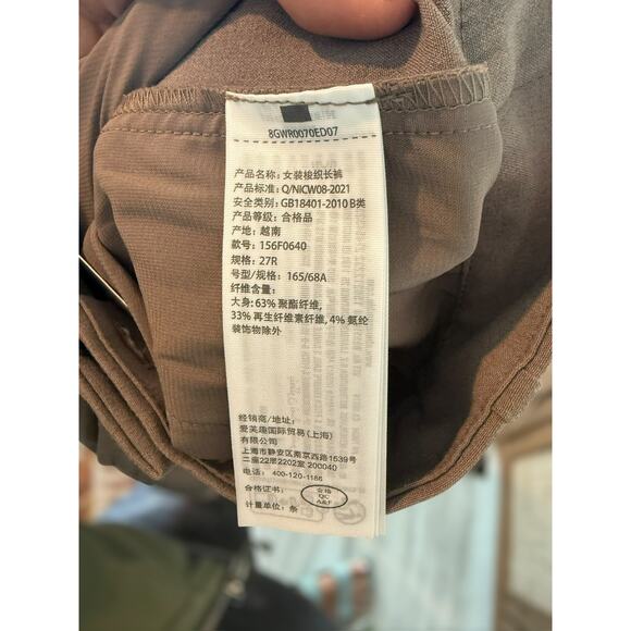 Abercrombie & Fitch Sloane Lightweight Tailored Cargo Pant Beige Womens Sze 27/4 - Picture 13 of 13